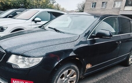 Skoda Superb III рестайлинг, 2010 год, 444 000 рублей, 3 фотография