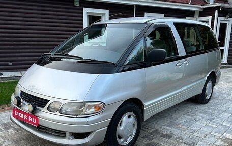 Toyota Estima III рестайлинг -2, 1999 год, 330 000 рублей, 1 фотография