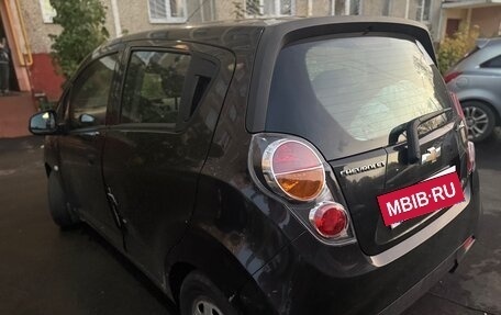 Chevrolet Spark III, 2013 год, 700 000 рублей, 3 фотография