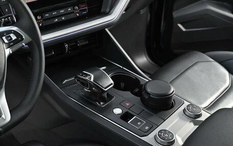 Volkswagen Touareg III, 2019 год, 4 945 000 рублей, 11 фотография