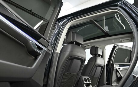 Volkswagen Touareg III, 2019 год, 4 945 000 рублей, 16 фотография