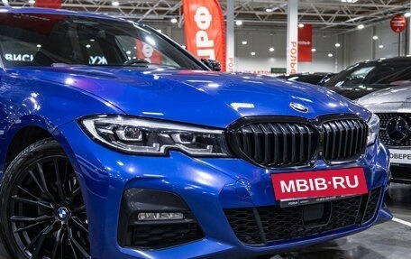 BMW 3 серия, 2019 год, 4 250 000 рублей, 6 фотография