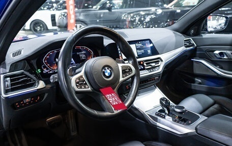 BMW 3 серия, 2019 год, 4 250 000 рублей, 19 фотография