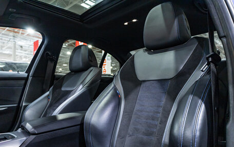 BMW 3 серия, 2019 год, 4 250 000 рублей, 34 фотография