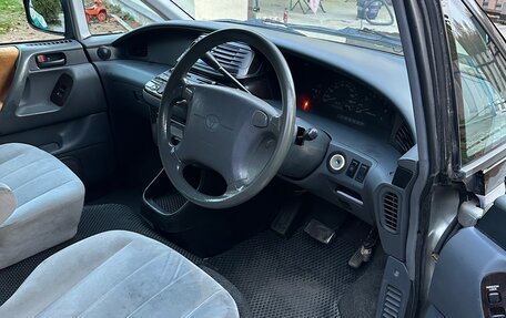 Toyota Estima III рестайлинг -2, 1999 год, 330 000 рублей, 9 фотография