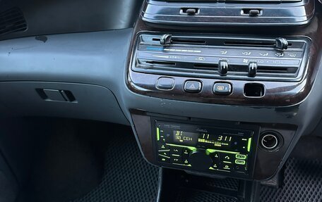 Toyota Estima III рестайлинг -2, 1999 год, 330 000 рублей, 11 фотография
