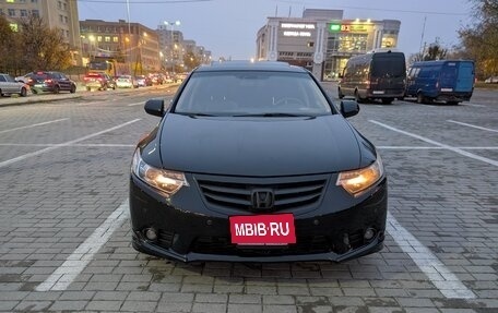 Honda Accord VIII рестайлинг, 2012 год, 2 450 000 рублей, 2 фотография