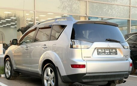 Mitsubishi Outlander III рестайлинг 3, 2008 год, 850 000 рублей, 4 фотография
