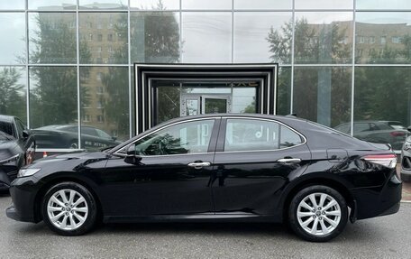 Toyota Camry, 2021 год, 2 199 000 рублей, 10 фотография
