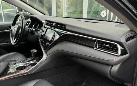 Toyota Camry, 2021 год, 2 199 000 рублей, 22 фотография