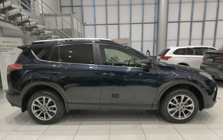 Toyota RAV4, 2019 год, 2 850 000 рублей, 8 фотография