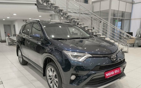 Toyota RAV4, 2019 год, 2 850 000 рублей, 7 фотография