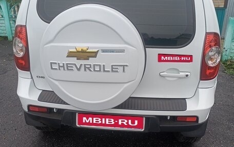 Chevrolet Niva I рестайлинг, 2014 год, 640 000 рублей, 3 фотография