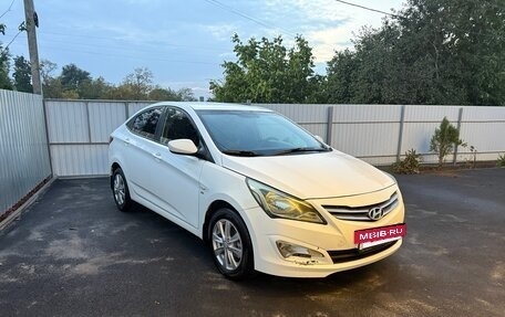 Hyundai Solaris II рестайлинг, 2016 год, 930 000 рублей, 2 фотография