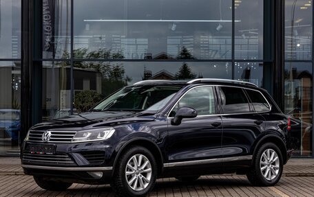 Volkswagen Touareg III, 2016 год, 2 495 000 рублей, 1 фотография