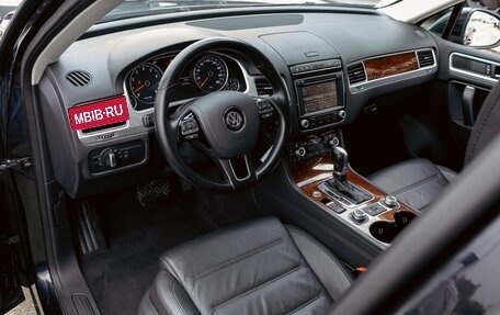 Volkswagen Touareg III, 2016 год, 2 495 000 рублей, 13 фотография