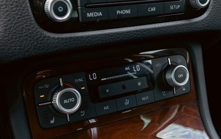 Volkswagen Touareg III, 2016 год, 2 495 000 рублей, 15 фотография