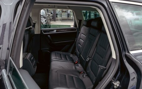 Volkswagen Touareg III, 2016 год, 2 495 000 рублей, 34 фотография