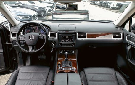 Volkswagen Touareg III, 2016 год, 2 495 000 рублей, 33 фотография