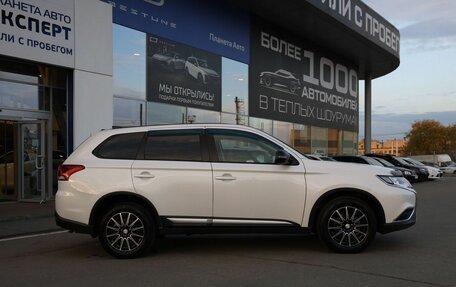 Mitsubishi Outlander III рестайлинг 3, 2019 год, 2 050 000 рублей, 4 фотография