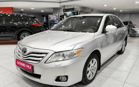 Toyota Camry, 2011 год, 1 050 000 рублей, 1 фотография