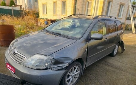 Toyota Corolla, 2004 год, 250 000 рублей, 1 фотография
