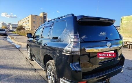 Toyota Land Cruiser Prado 150 рестайлинг 2, 2017 год, 3 610 000 рублей, 2 фотография