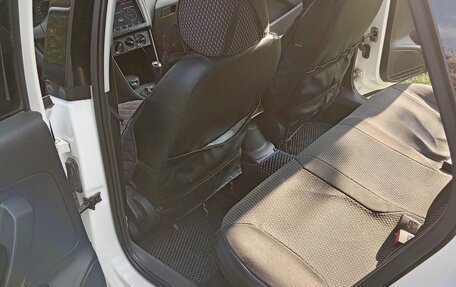 Volkswagen Polo VI (EU Market), 2010 год, 700 000 рублей, 10 фотография