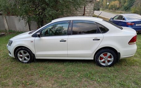 Volkswagen Polo VI (EU Market), 2010 год, 700 000 рублей, 6 фотография