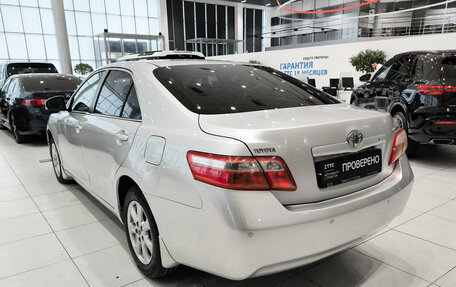 Toyota Camry, 2011 год, 1 050 000 рублей, 7 фотография