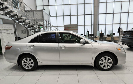 Toyota Camry, 2011 год, 1 050 000 рублей, 4 фотография