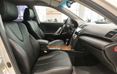 Toyota Camry, 2011 год, 1 050 000 рублей, 11 фотография
