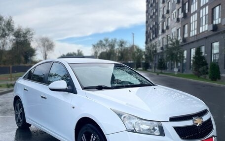 Chevrolet Cruze II, 2011 год, 760 000 рублей, 3 фотография