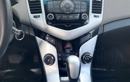 Chevrolet Cruze II, 2011 год, 760 000 рублей, 10 фотография