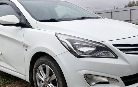 Hyundai Solaris II рестайлинг, 2016 год, 980 000 рублей, 5 фотография