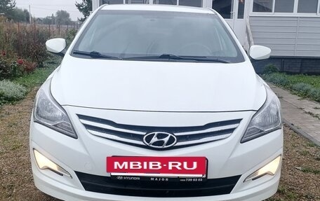 Hyundai Solaris II рестайлинг, 2016 год, 980 000 рублей, 2 фотография