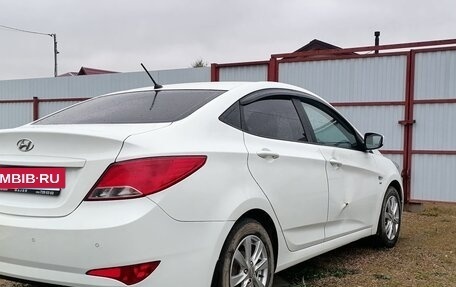Hyundai Solaris II рестайлинг, 2016 год, 980 000 рублей, 8 фотография