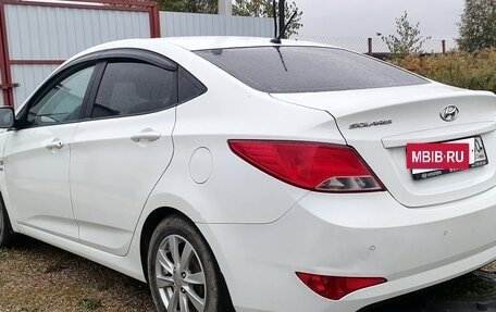 Hyundai Solaris II рестайлинг, 2016 год, 980 000 рублей, 9 фотография