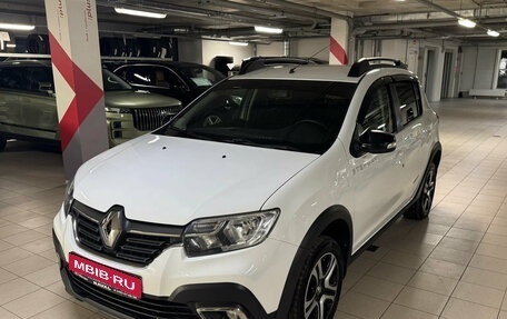 Renault Sandero II рестайлинг, 2019 год, 1 095 000 рублей, 1 фотография