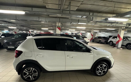 Renault Sandero II рестайлинг, 2019 год, 1 095 000 рублей, 16 фотография