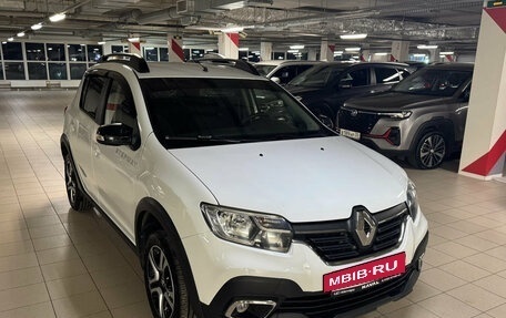 Renault Sandero II рестайлинг, 2019 год, 1 095 000 рублей, 3 фотография