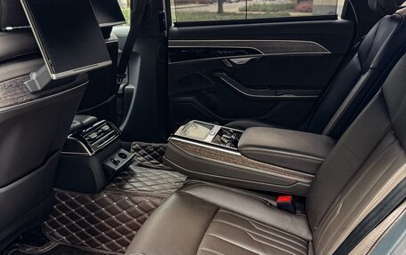Audi A8, 2019 год, 4 500 000 рублей, 12 фотография
