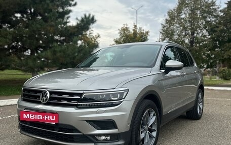 Volkswagen Tiguan II, 2017 год, 3 100 000 рублей, 4 фотография