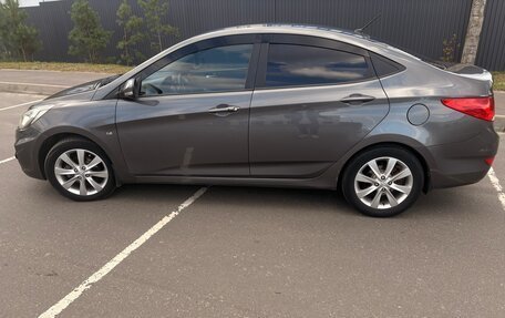Hyundai Solaris II рестайлинг, 2011 год, 760 000 рублей, 5 фотография