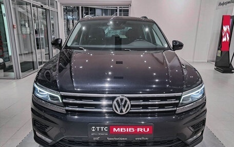 Volkswagen Tiguan II, 2020 год, 3 448 000 рублей, 2 фотография