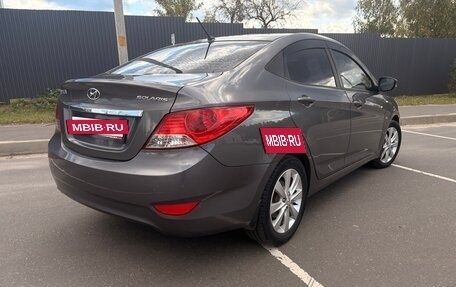 Hyundai Solaris II рестайлинг, 2011 год, 760 000 рублей, 7 фотография