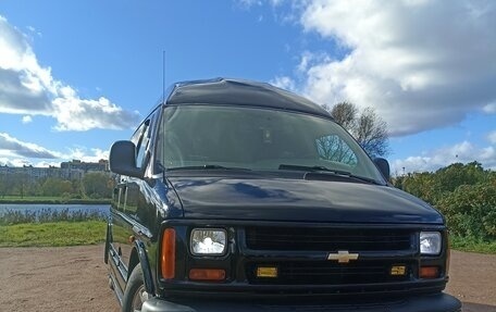 Chevrolet Express II, 2000 год, 1 230 000 рублей, 7 фотография