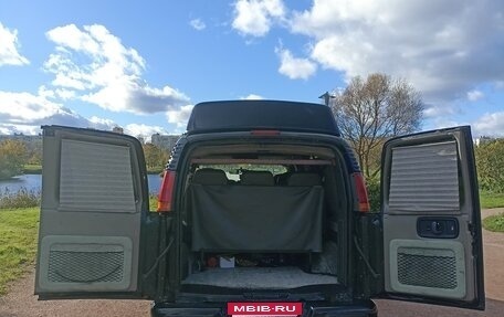 Chevrolet Express II, 2000 год, 1 230 000 рублей, 20 фотография