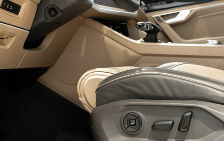 Volkswagen Touareg III, 2019 год, 4 829 000 рублей, 10 фотография