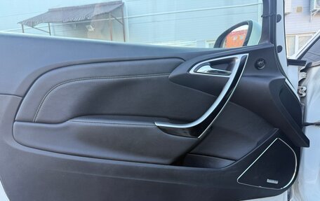 Opel Astra J, 2012 год, 800 000 рублей, 7 фотография